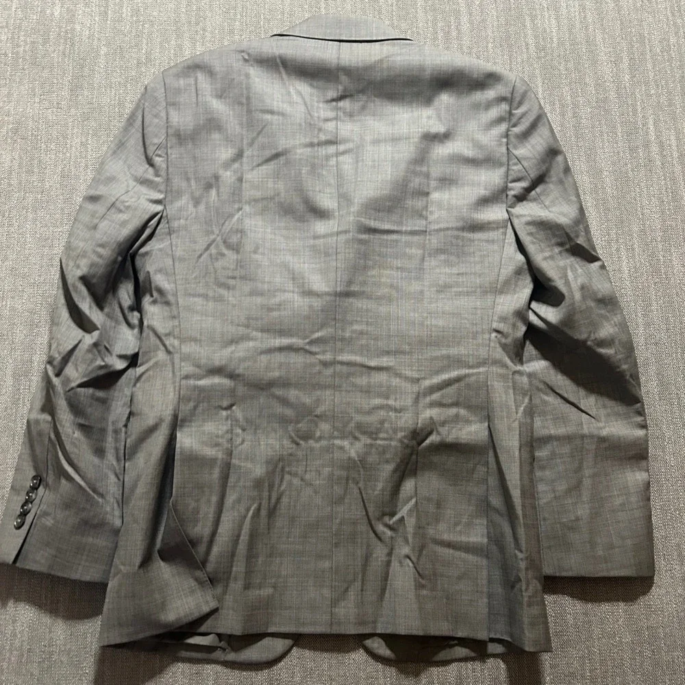 Jos A Bank Traveler Blazer Mens 38R Grey Tailored Fit 2 Button 100% Wool Jacket